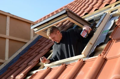 Pose de fenêtres de toit Velux à Bénarville